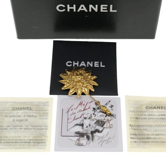 CHANEL Brooch metal Gold CC Auth 38119 - Picture 1 of 11